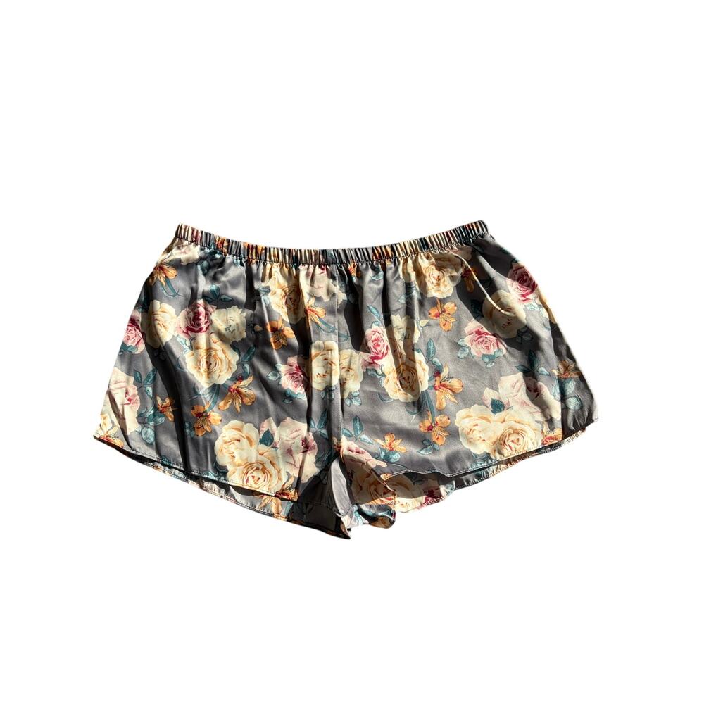 Flora Nikrooz Silky Gray Floral Pajama Set Sz M - Picture 11 of 12